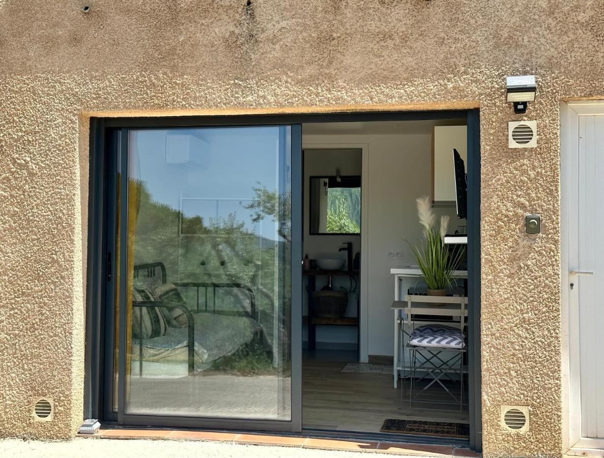 Studio Collobrieres Vue Sur Village Eksteriør bilde